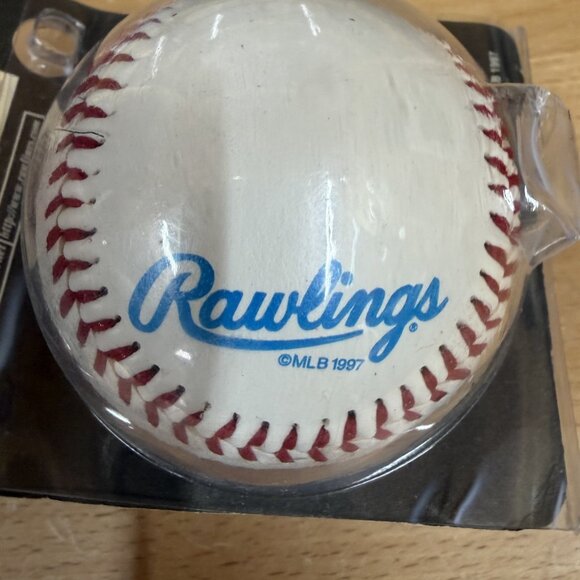 Kansas City Royals MLB 1997 Rawlings Baseball Collector's Series - Picture 3 of 4